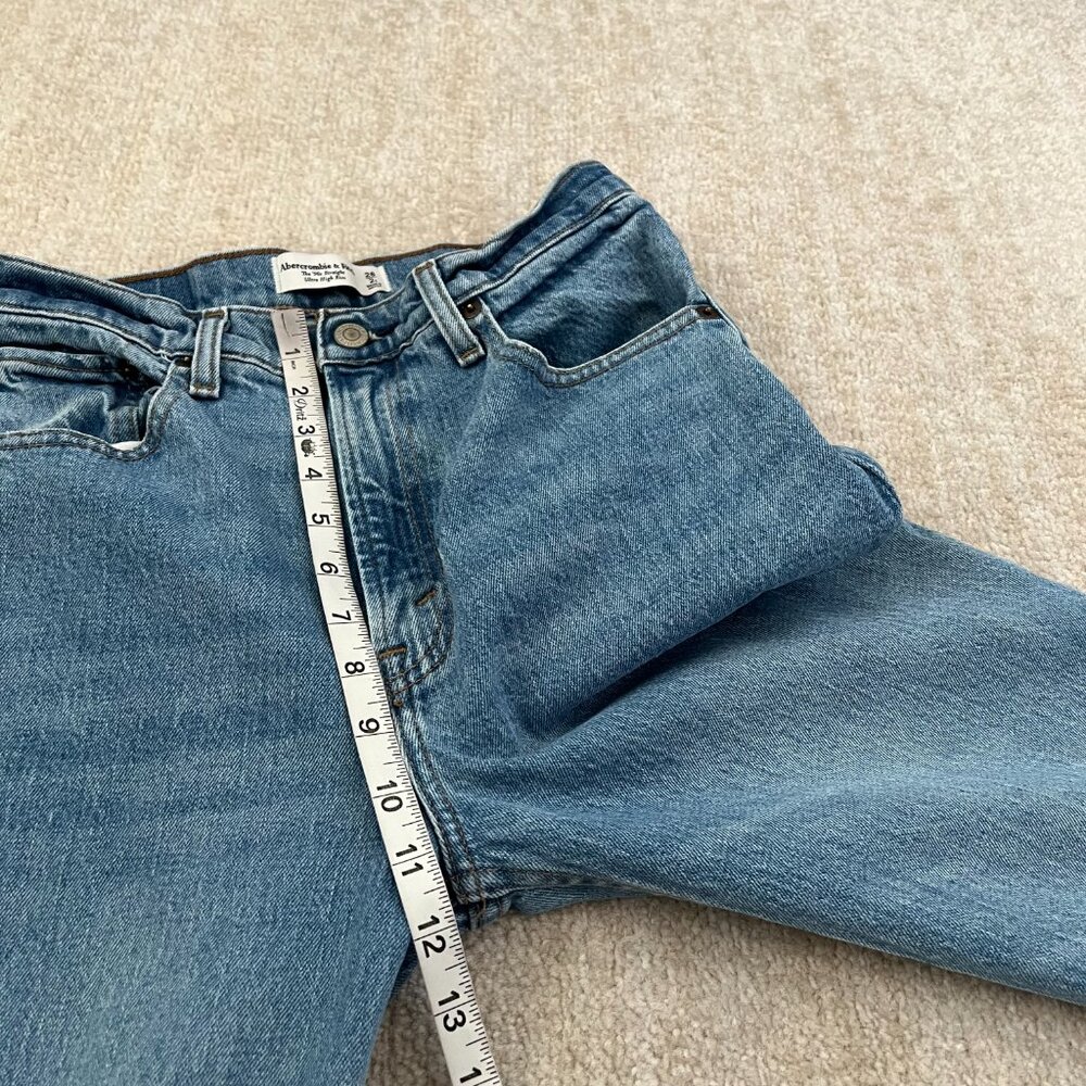 Abercrombie & Fitch 90s Straight Ultra High Rise Blue Jeans 26 / 2 Long - Picture 7 of 10